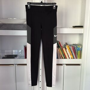Nike High Rise 28” Full Length Leggings Girls Youth XL Colorblock Black READ